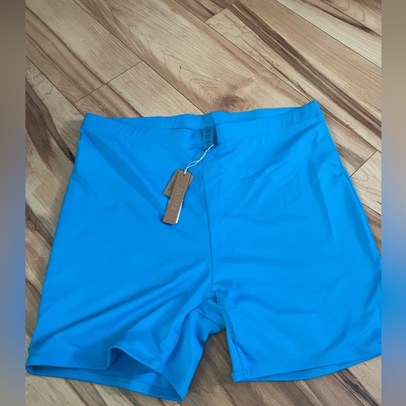 SKIMS Other - NWT Skims swim biker shorts
